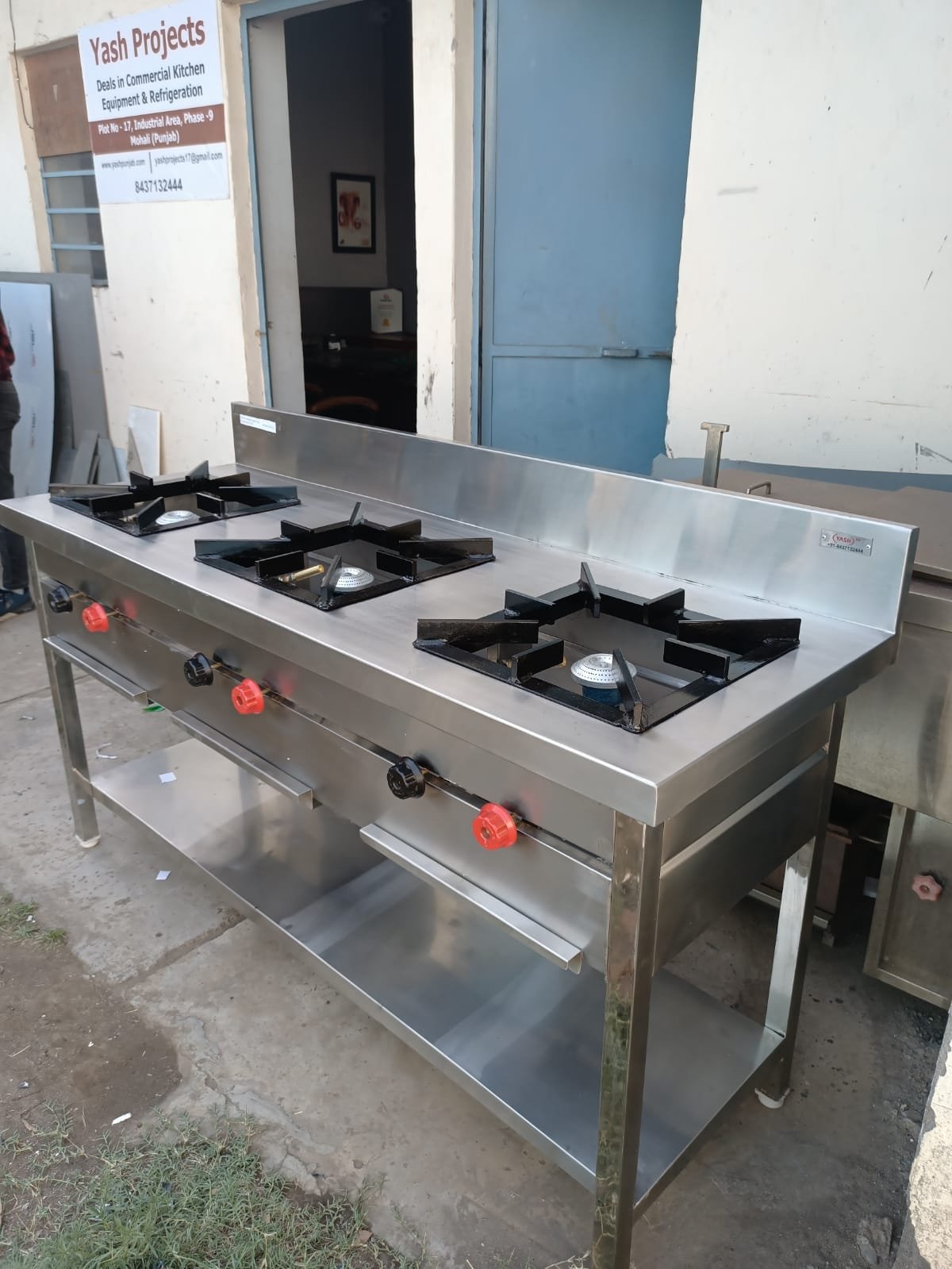 Indian Cooking Range Three Burner