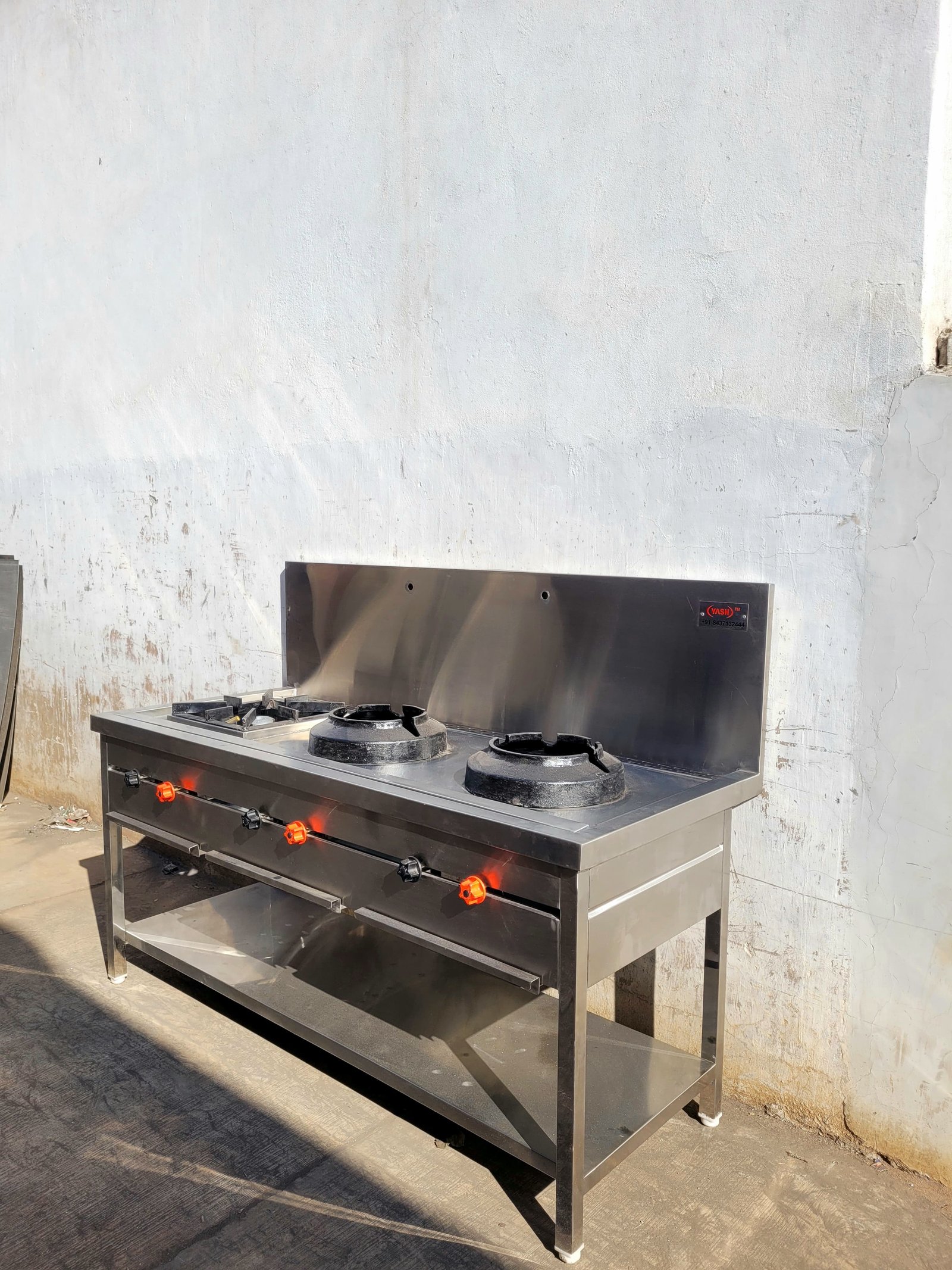 Chinese Cooking Range Three Burner