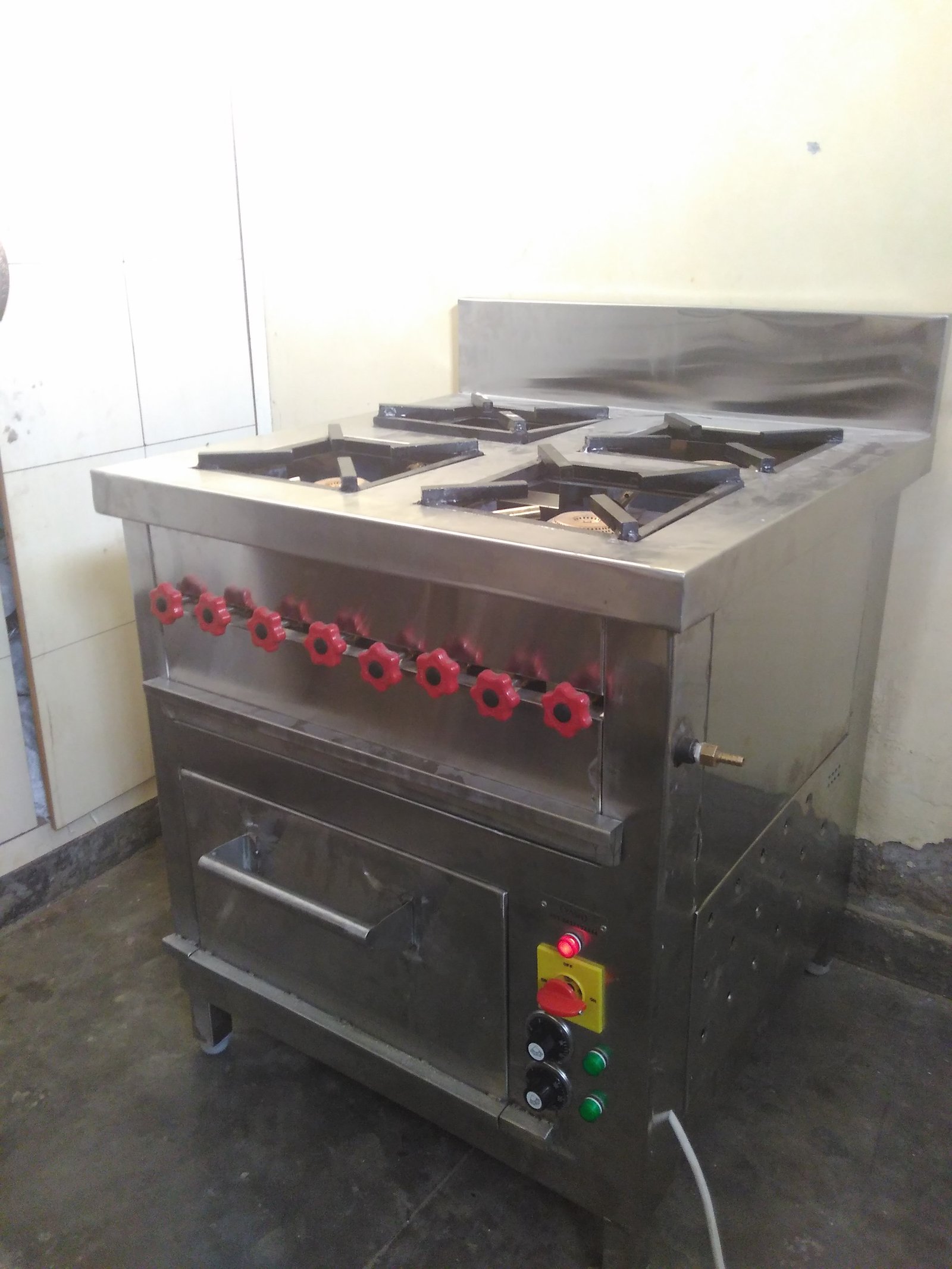 Conti Range with Oven