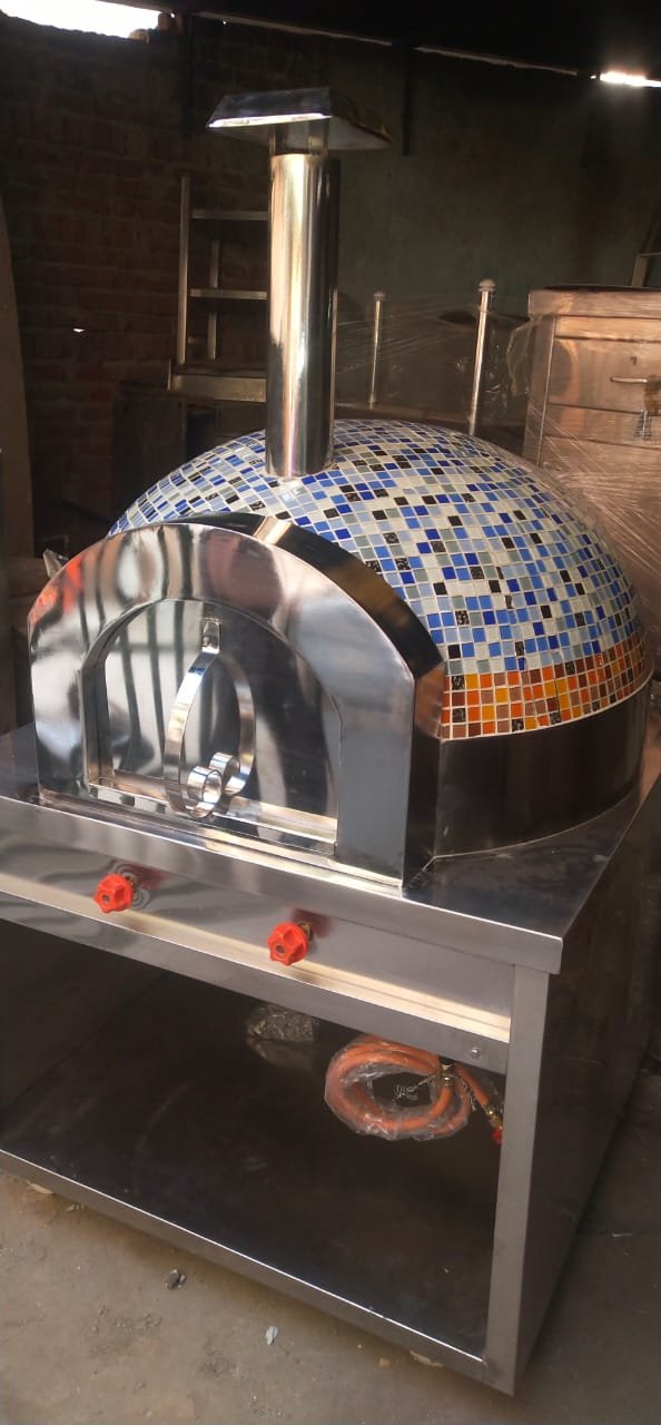 Wood Fired Pizza Oven